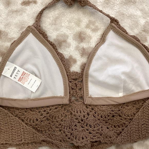 NWT Natural Brown Triangle Crochet Bikini Set with Hipster Pant, Size 6 - Picture 9 of 14